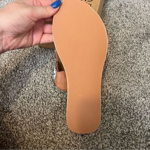 LAIDBACK LONDON Pemba Sandals - Picture 11 of 11